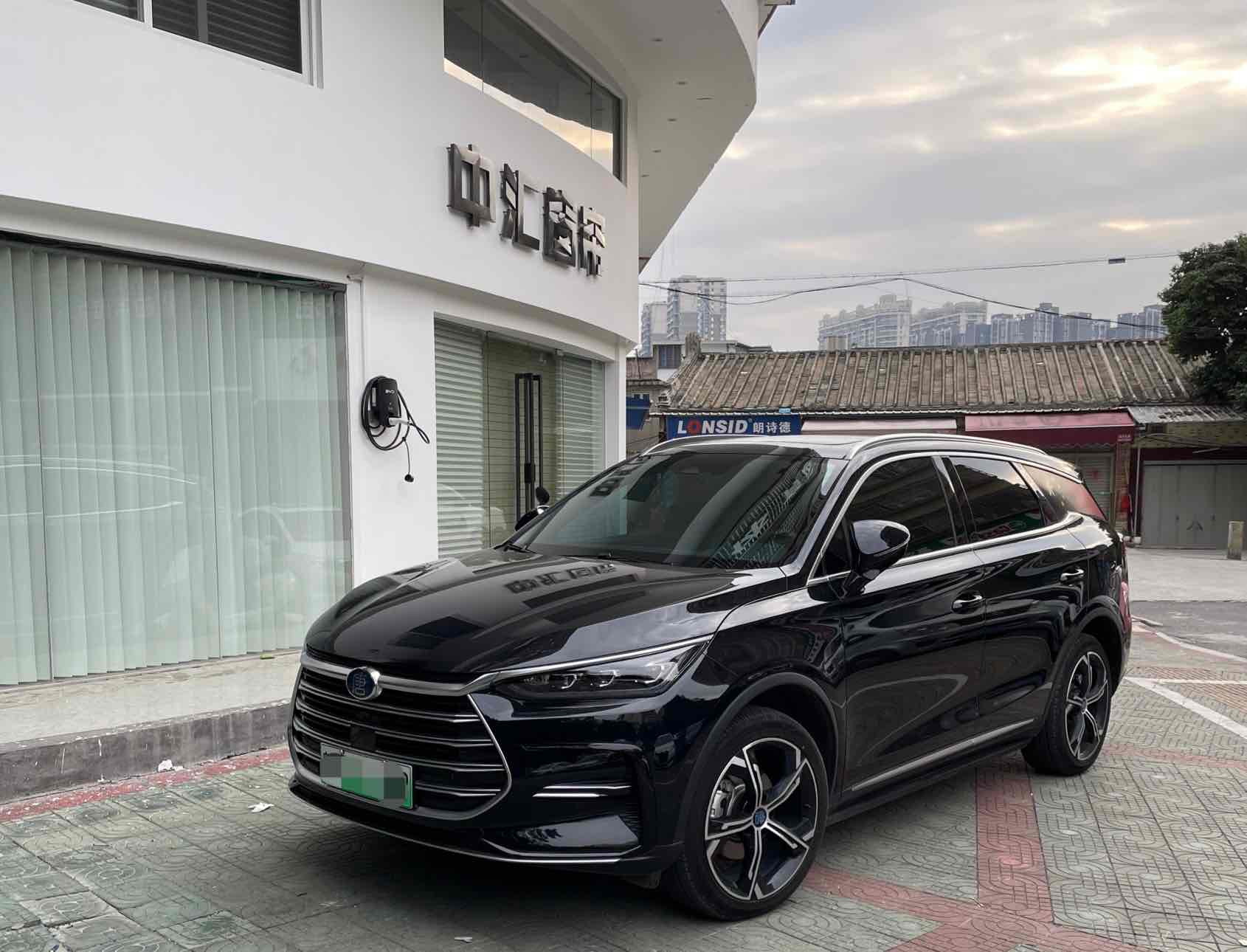 BYD Tang