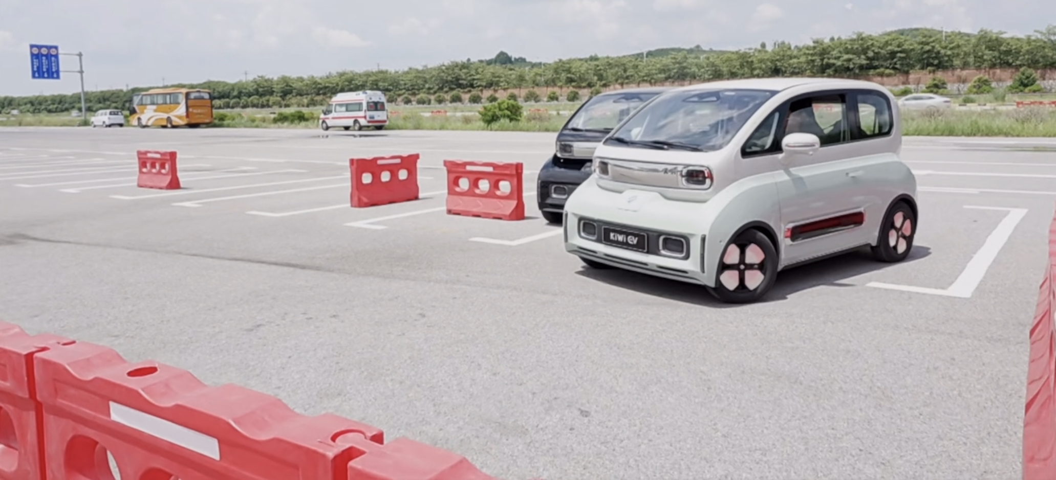 KiWi EV Parking System