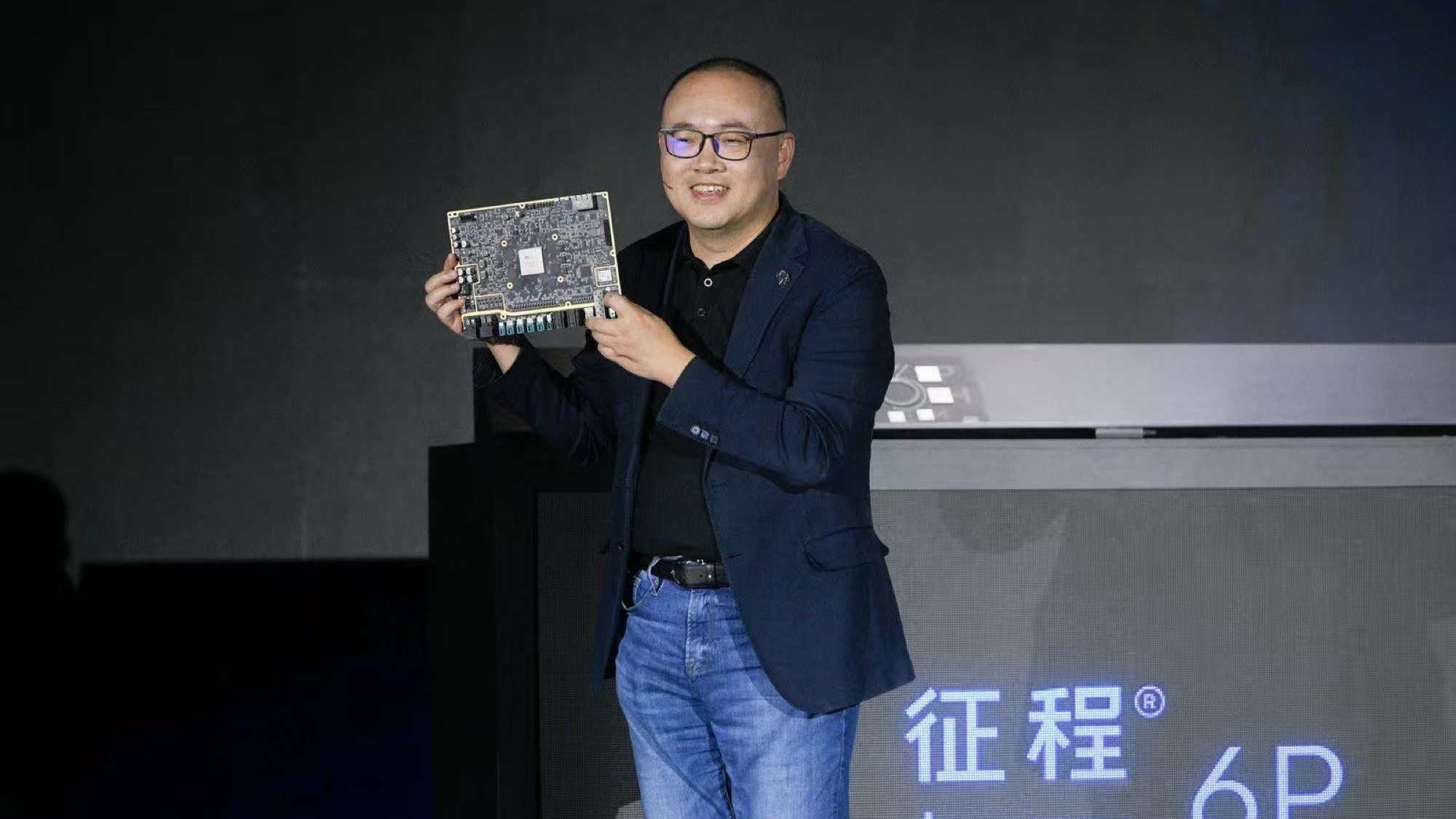 对话地平线创始人余凯:入局城区辅助驾驶不算晚,要打造让用户尖叫的产品 - 42 号车库