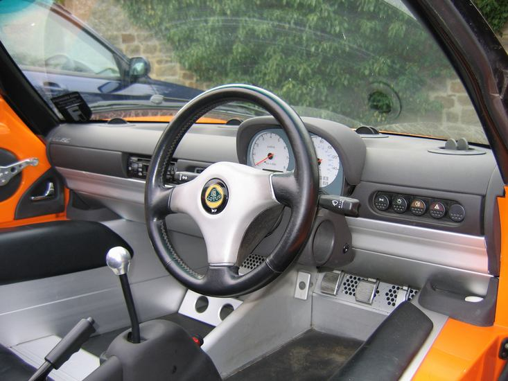 The minimalist interior of the 1996 Elise S1