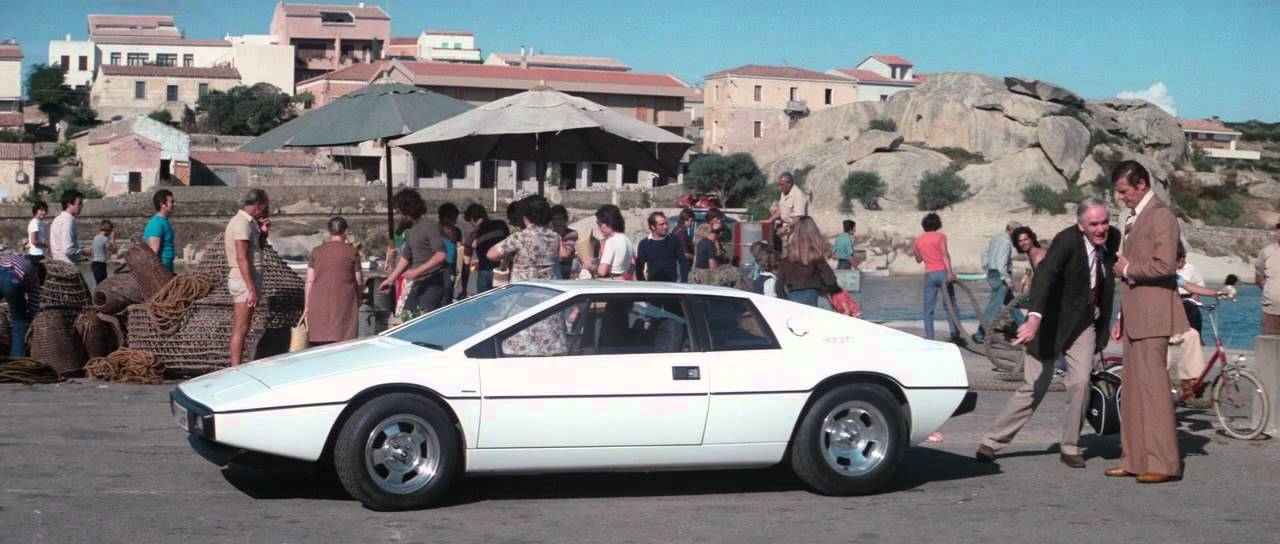 In 1977, the Esprit S1 with the code name "79" appeared in "The Spy Who Loved Me."