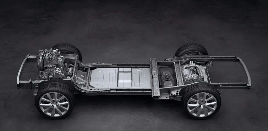 Structure diagram of Ideal ONE's range-extender system, power battery, and front and rear motors