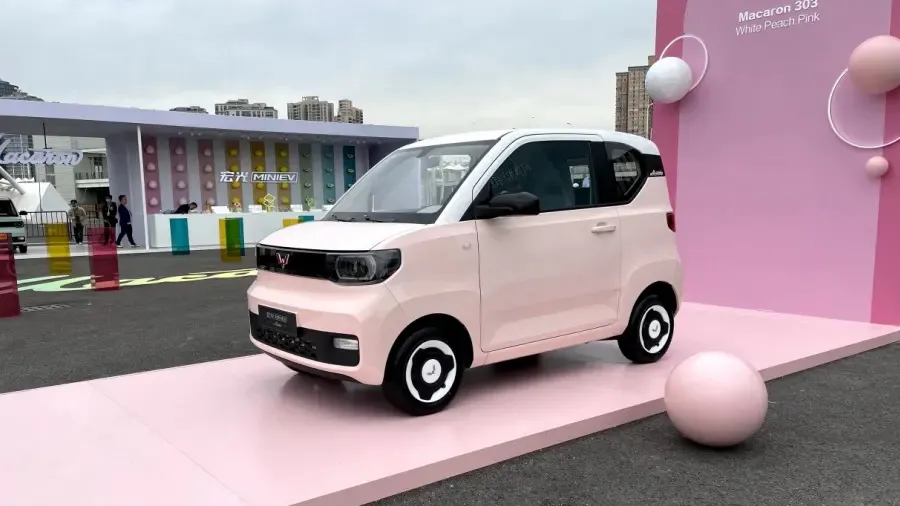 Hongguang Mini EV Macaron