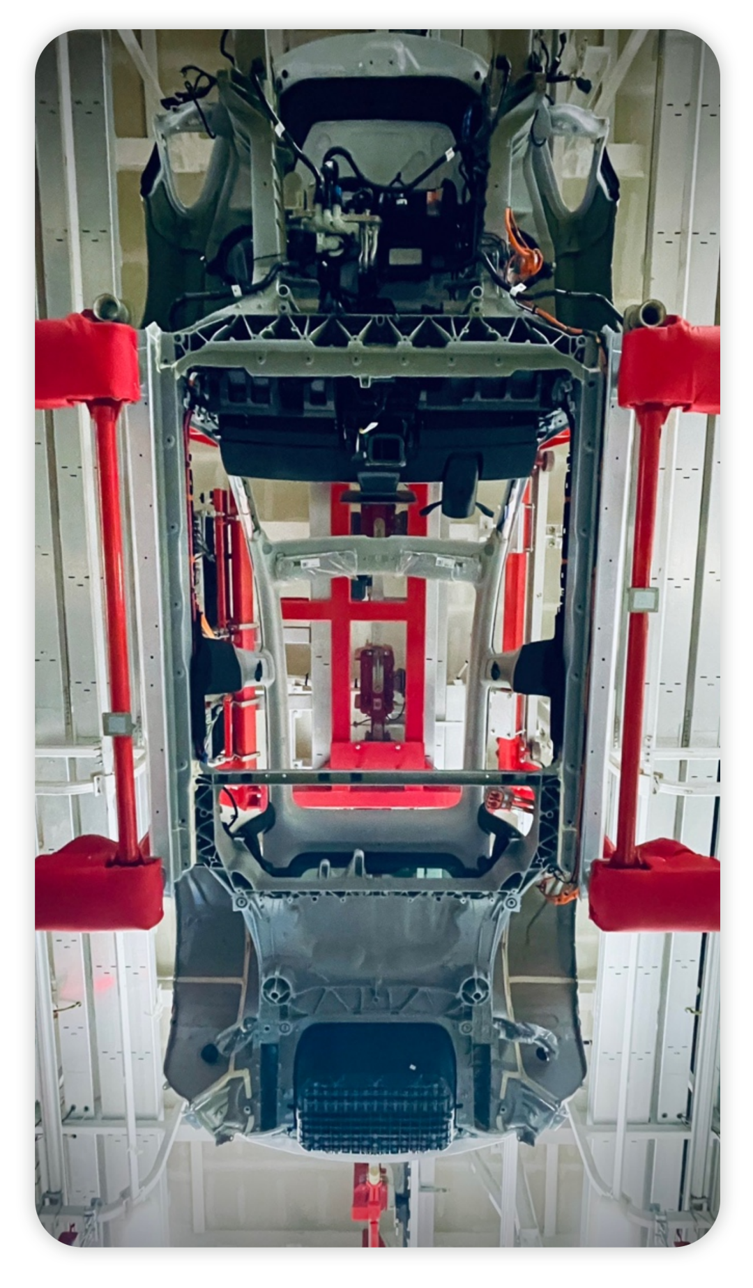 ▲Figure 7. Top view of the vehicle docking section of the 4680 battery pack