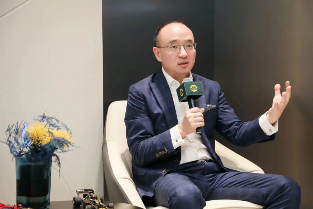 Feng Qingfeng, CEO of the Lotus Group