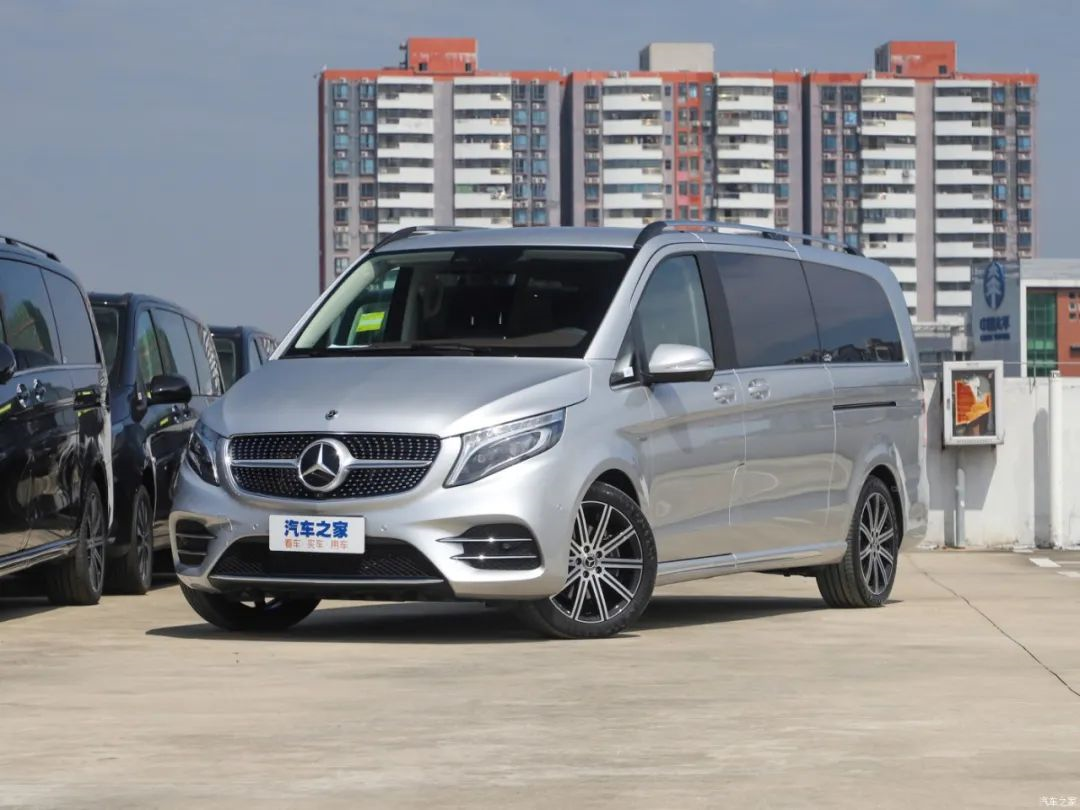 （Mercedes-Benz V260L, image from autohome.com.cn）