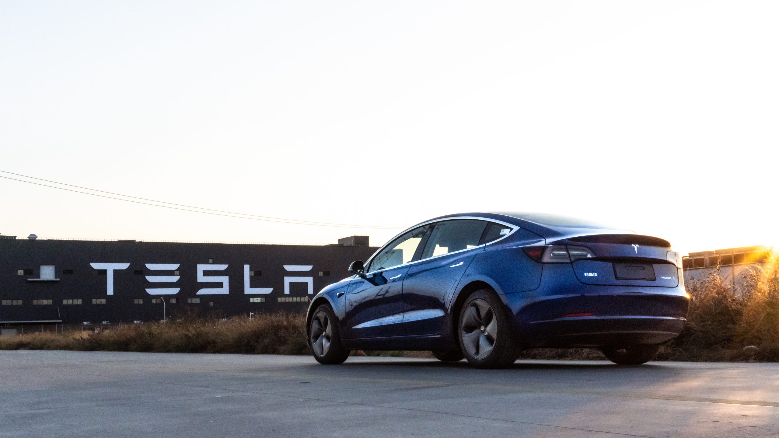 Exposure of the parameters of the lithium iron phosphate battery version of Model 3, with a range of 468km under working conditions.