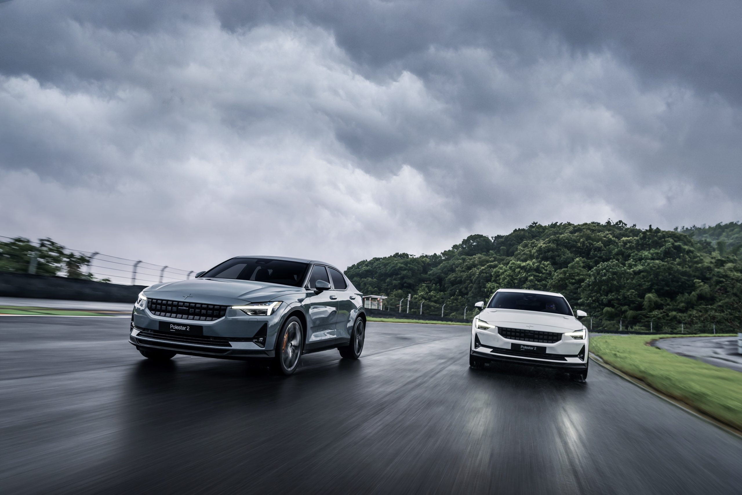 1 minute 47 seconds and 8, Polestar 2 becomes the fastest electric car in the Zhejiang race.