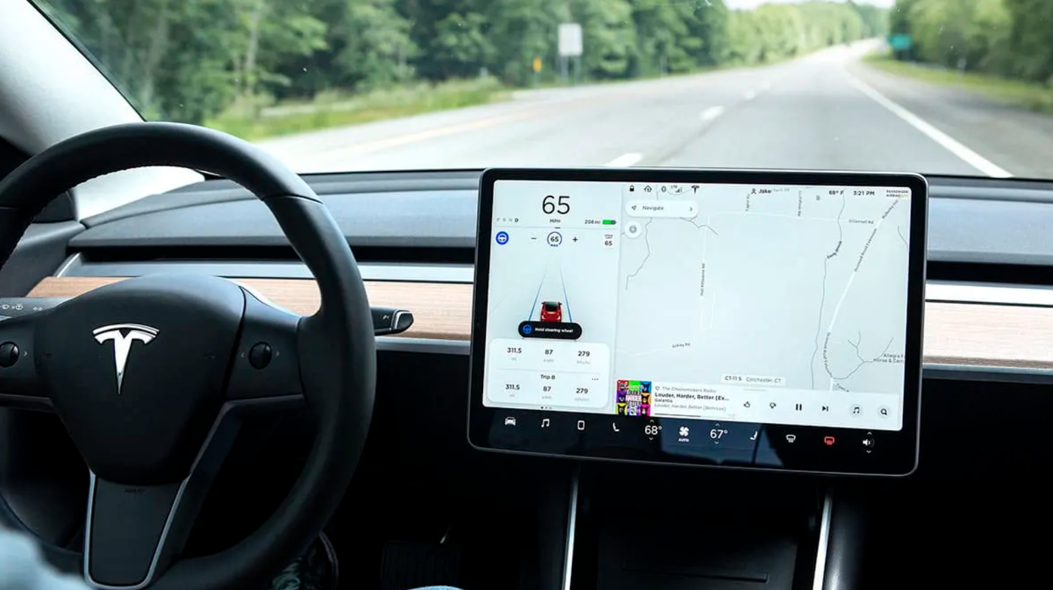 Using Autopilot is safer, Tesla releases 2020Q2 vehicle safety report.