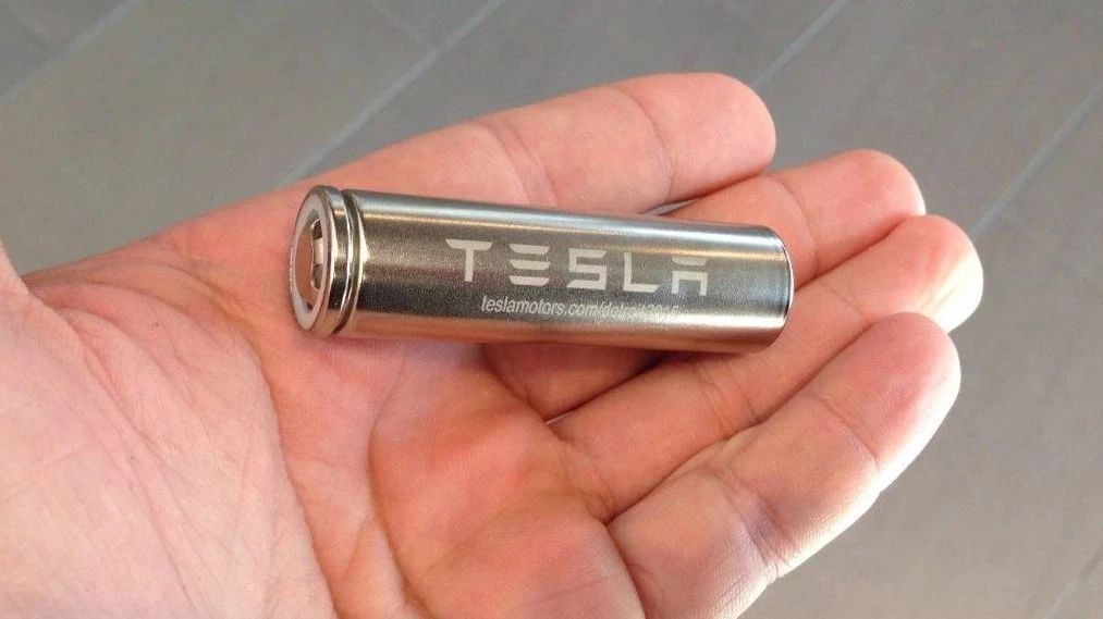 How was the battery pack of Tesla Model 3 manufactured?