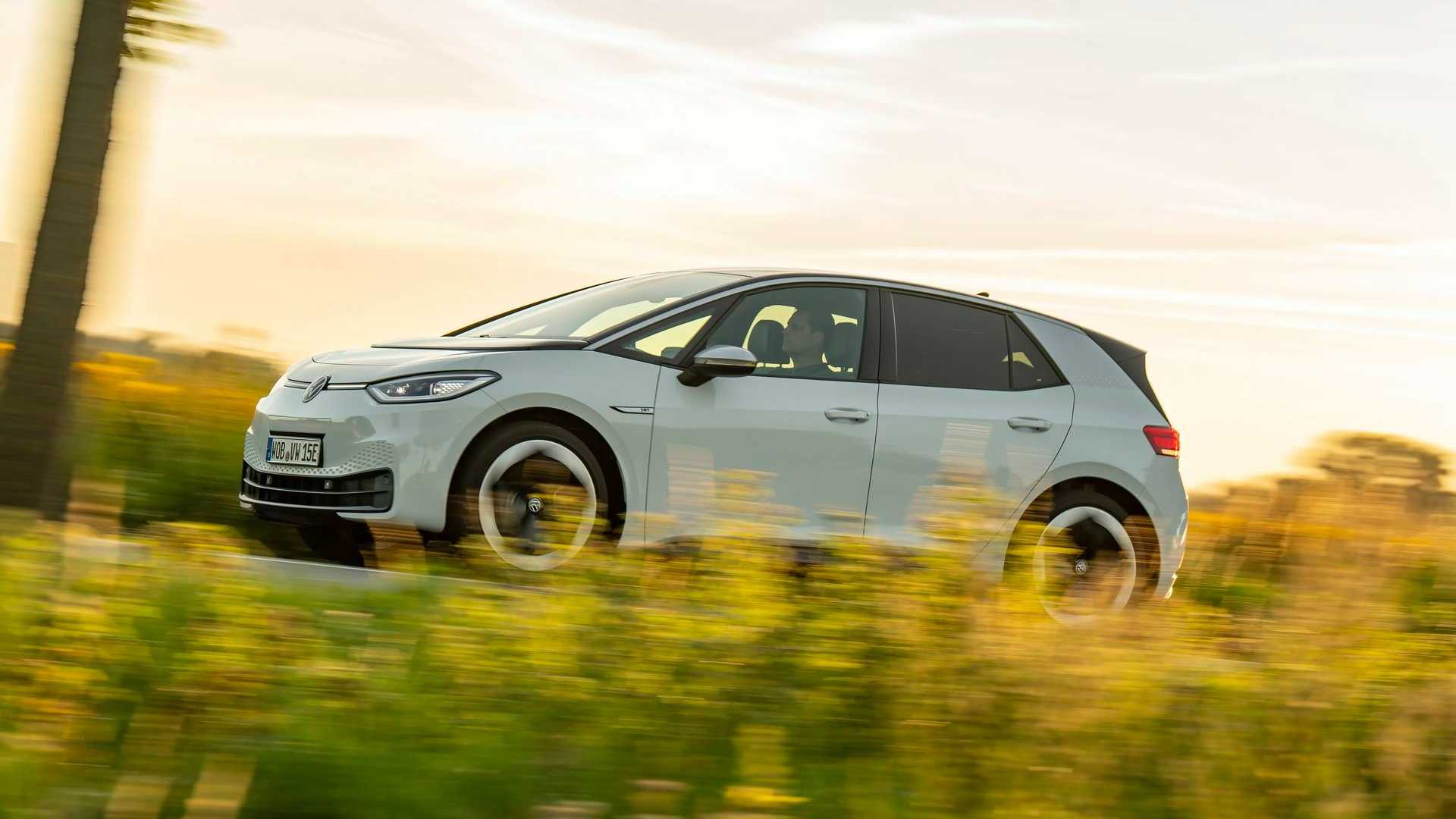 Foreign media tests high-speed endurance of Volkswagen ID.3, can you guess the result?