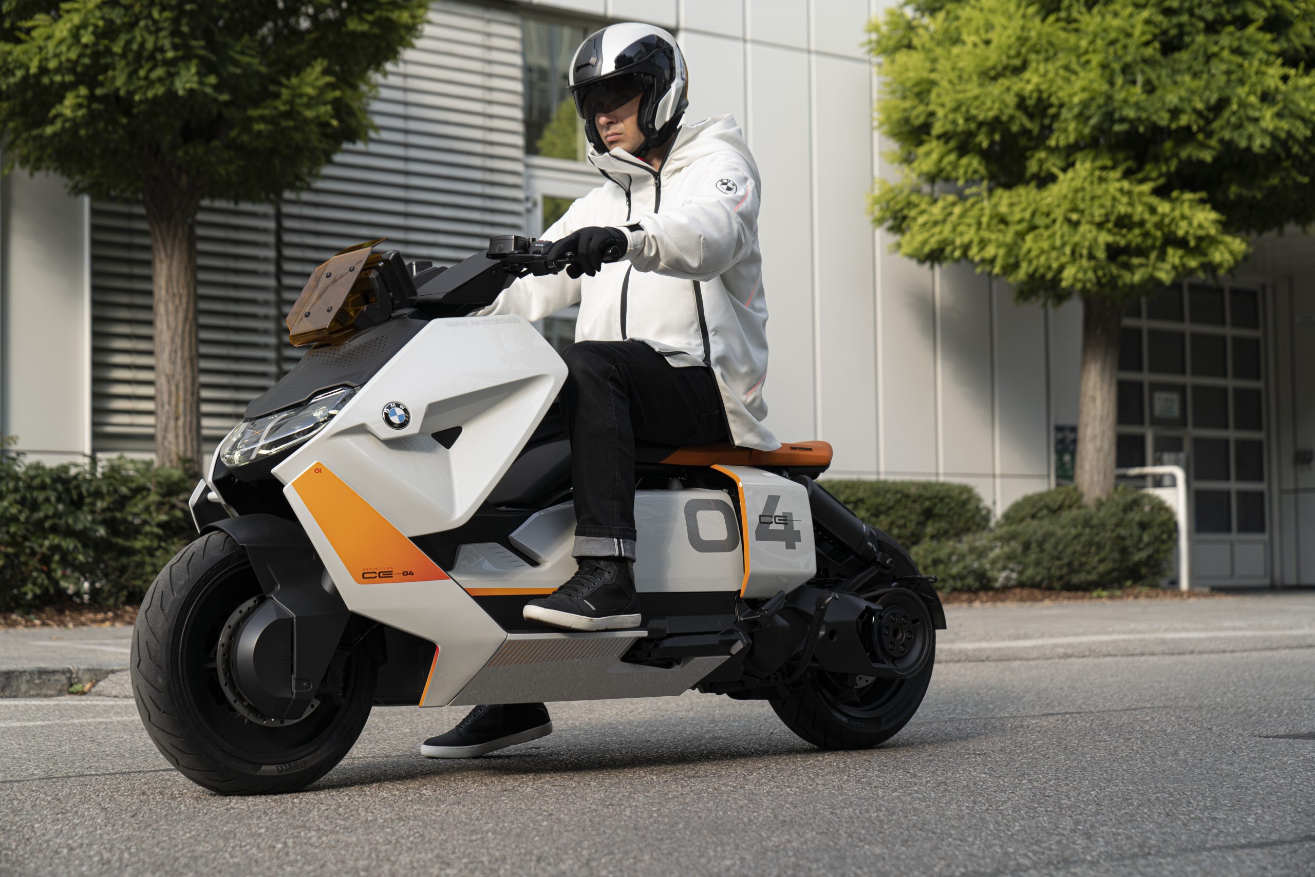 BMW unveils pure electric concept scooter CE 04.