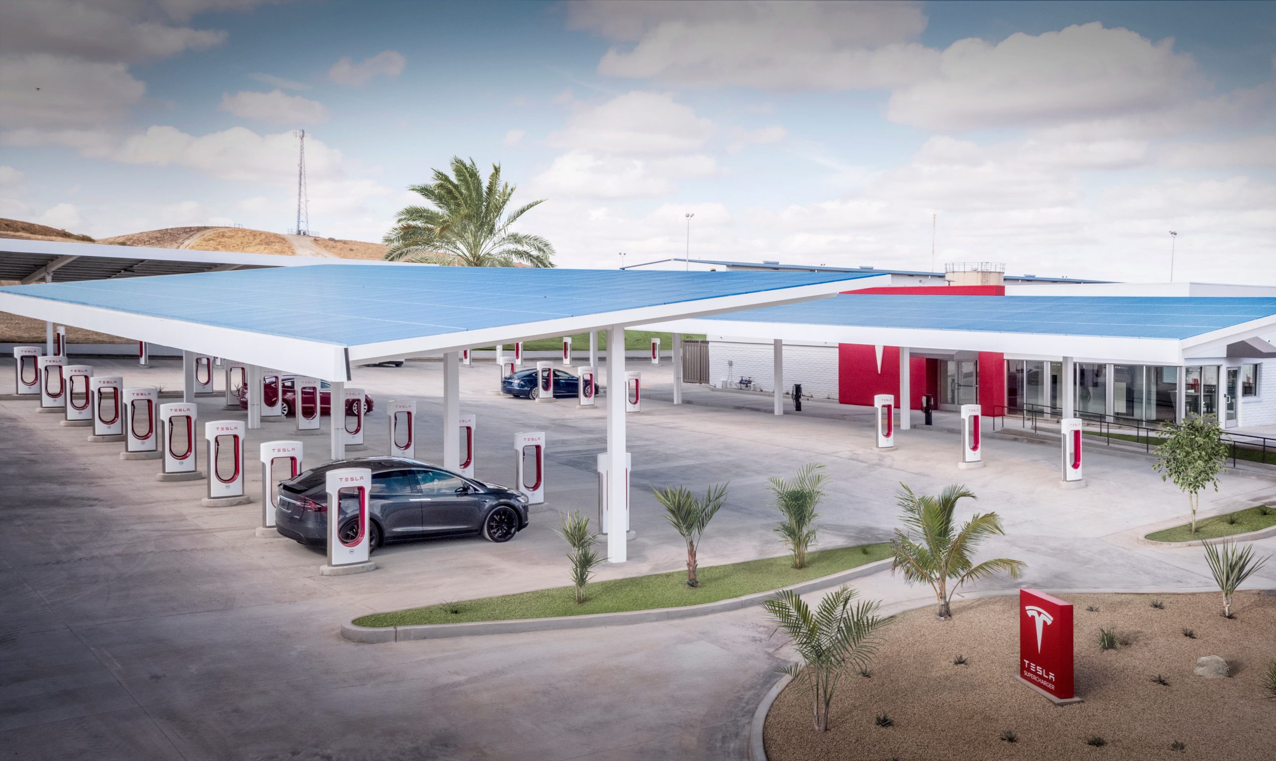 62 V3 superchargers, Tesla's largest global supercharging station, to be located in Los Angeles.