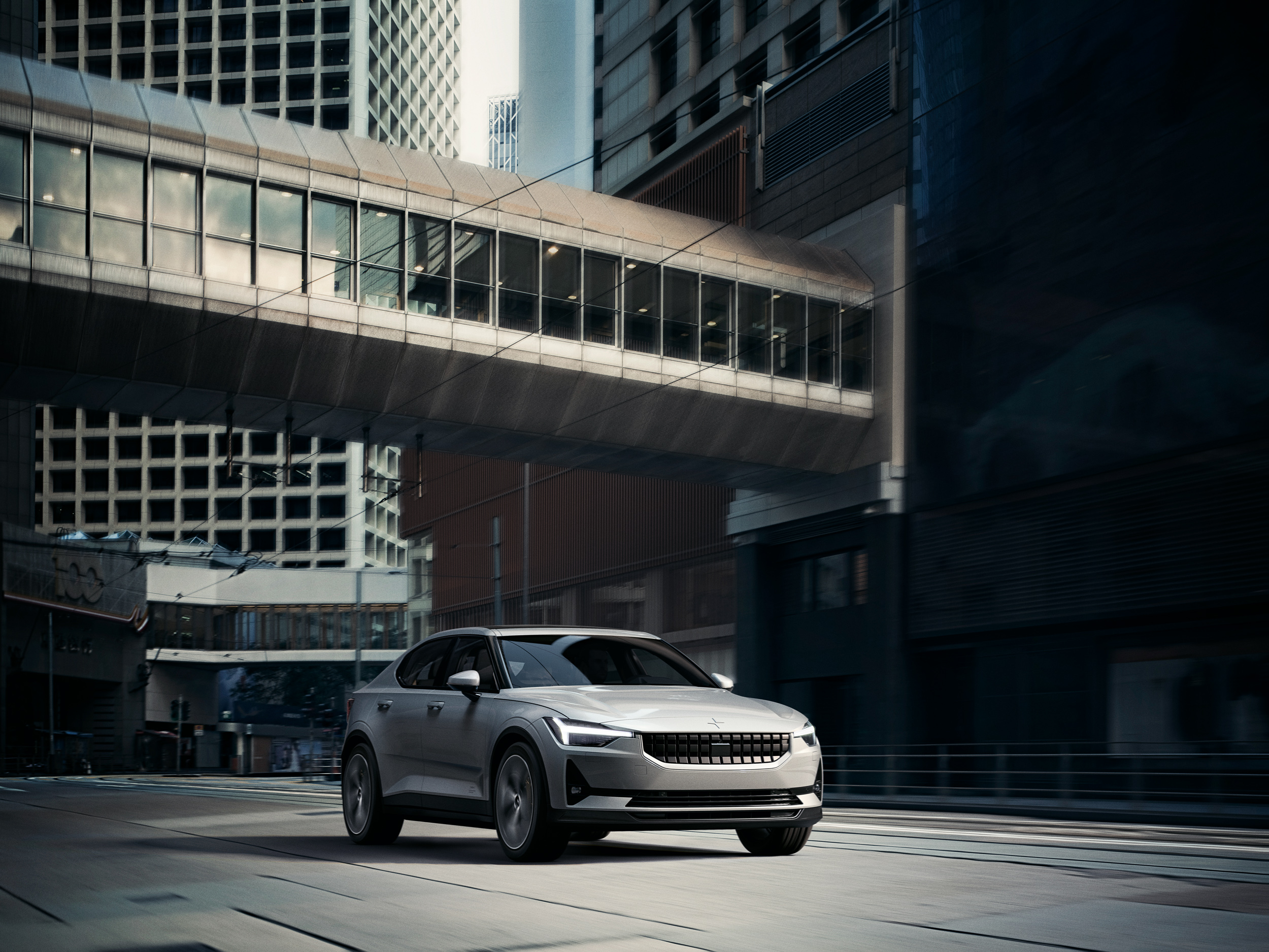 Polestar secures $550 million in funding.