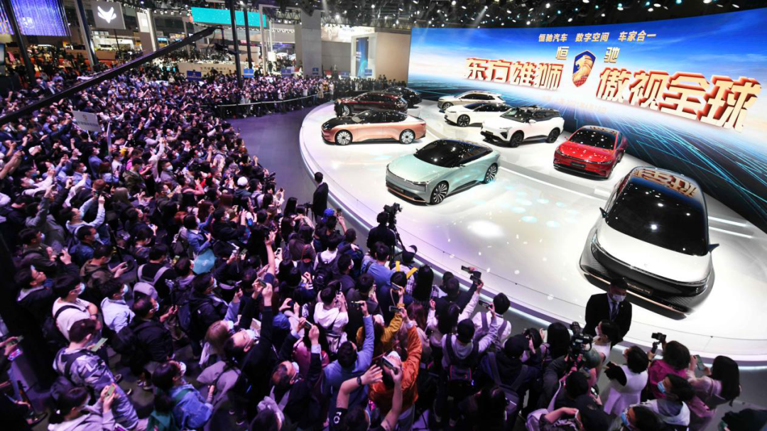 Determination and strength. At the Shanghai Auto Show, 9 cars in a row were launched by Hengchi, showing that they mean business.