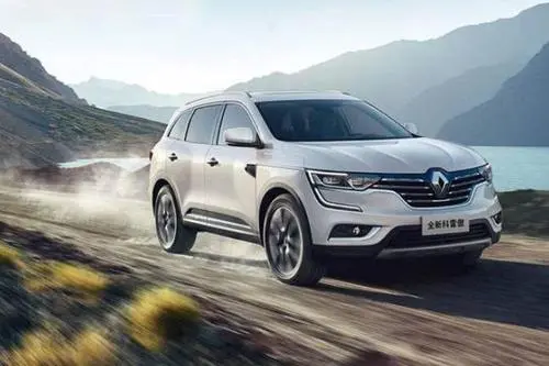 Why does Nissan Renault adopt Android Automotive OS?