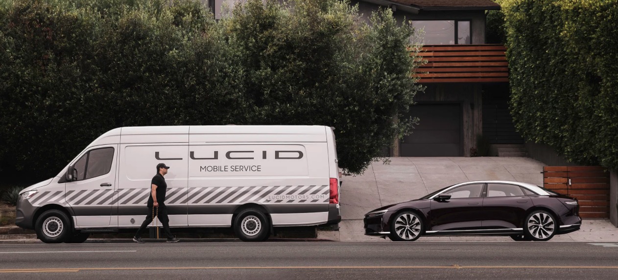 24-hour standby service vehicle equipped with a coffee machine is provided by Lucid Motors as part of their service system.