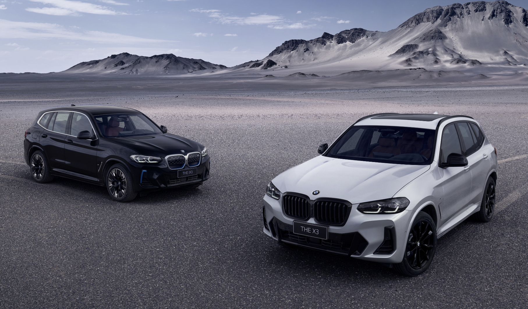 Multiple BMW models showcased at the Chengdu Auto Show, iX3 receives updates.