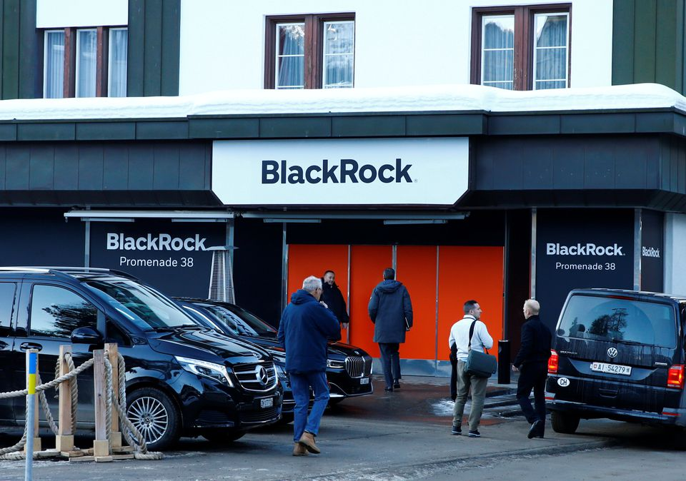 BlackRock, the world's largest asset management company, invests in Ionity, a European electric charging network construction company.