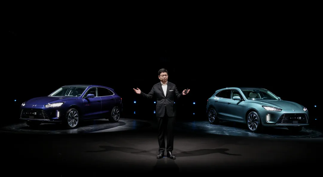 Huawei showcases its car-making capabilities again