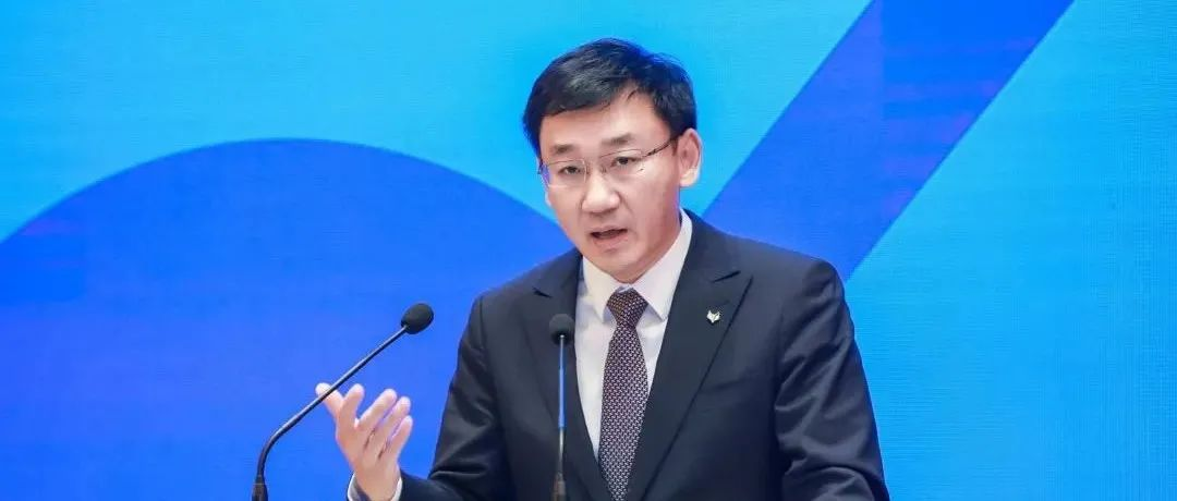 Lei Jun's appointed "car-making commissar" Yu Liguo announced: a high-achieving graduate from Beihang University, former executive of BAIC New Energy, has become Xiaomi's first high-ranking executive with a background in car manufacturing.