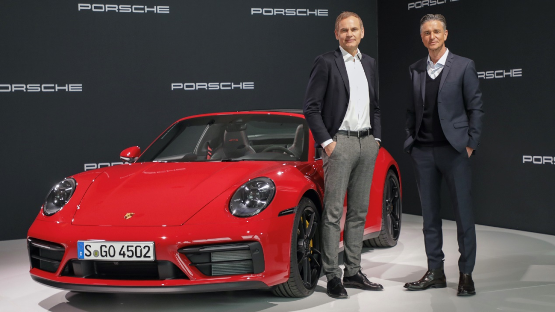 Porsche, Building the Road of Giant Ships