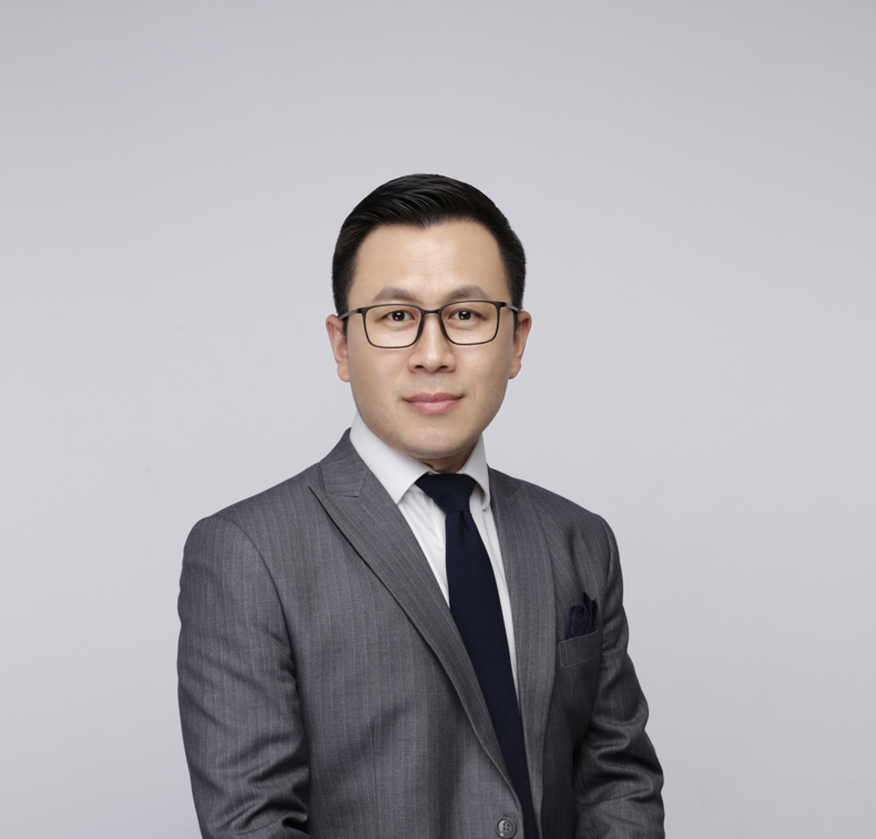 Infineon Technologies' Vice President and Head of Automotive Electronics Division in Greater China, Yanfei Cao: Continuously committed to investment in electrification and digitization.