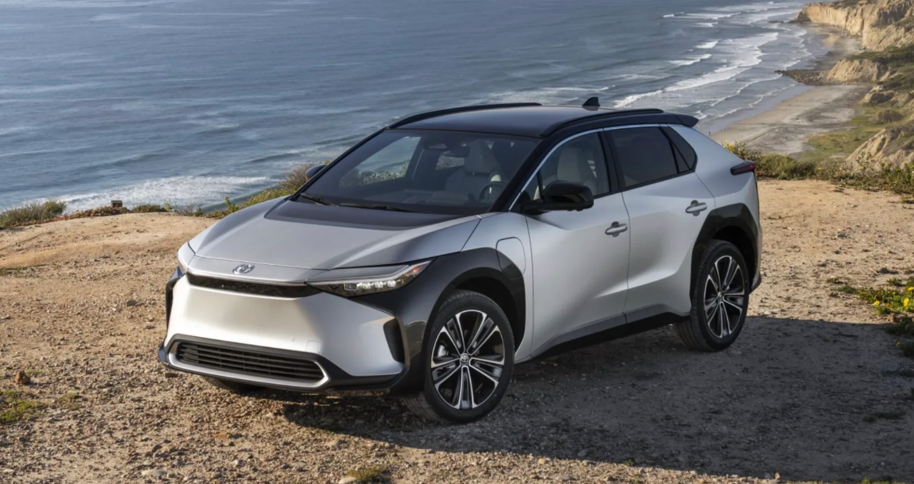 Toyota's first pure electric vehicle goes on sale: starting at 260,000 yuan with L2 ADAS as standard, "still too conservative."