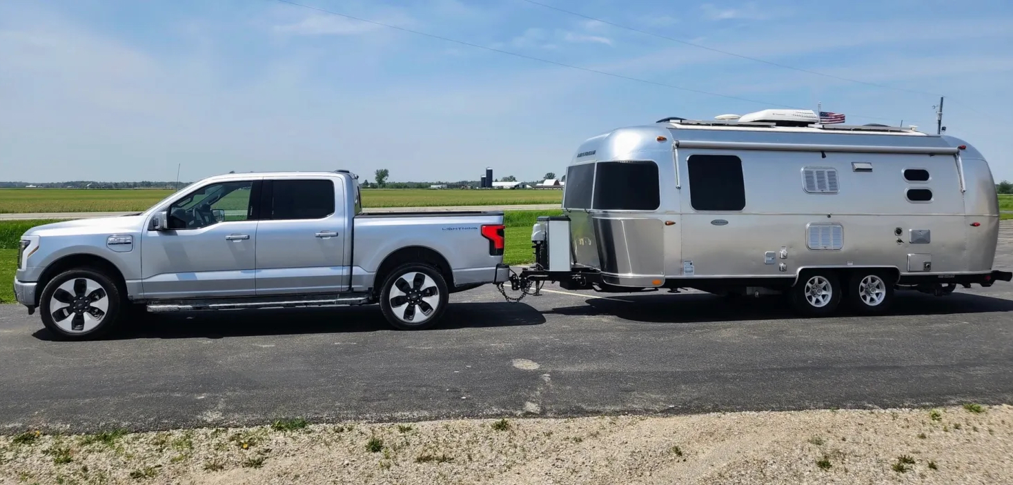 Is there a solution for the range of the trailer? Ford F-150 Lightning "Charging Treasure" exposed.