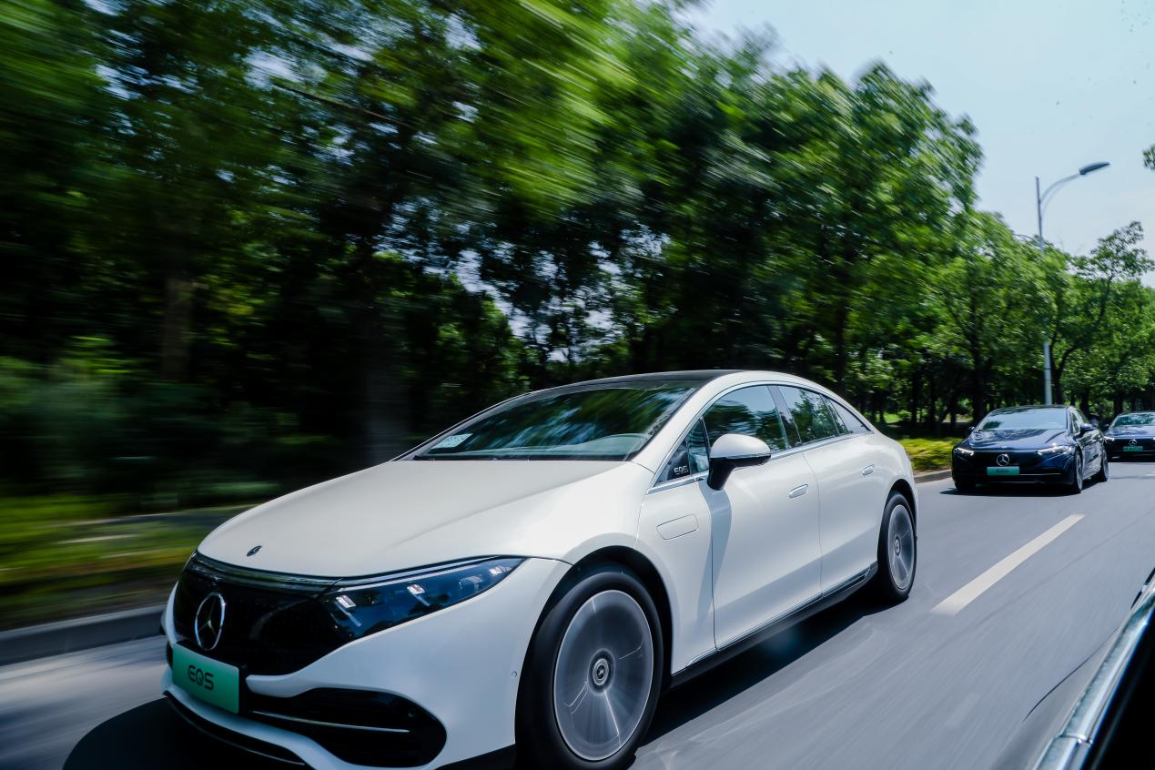 Test driving the EQS, witness Mercedes-Benz's strongest performance.