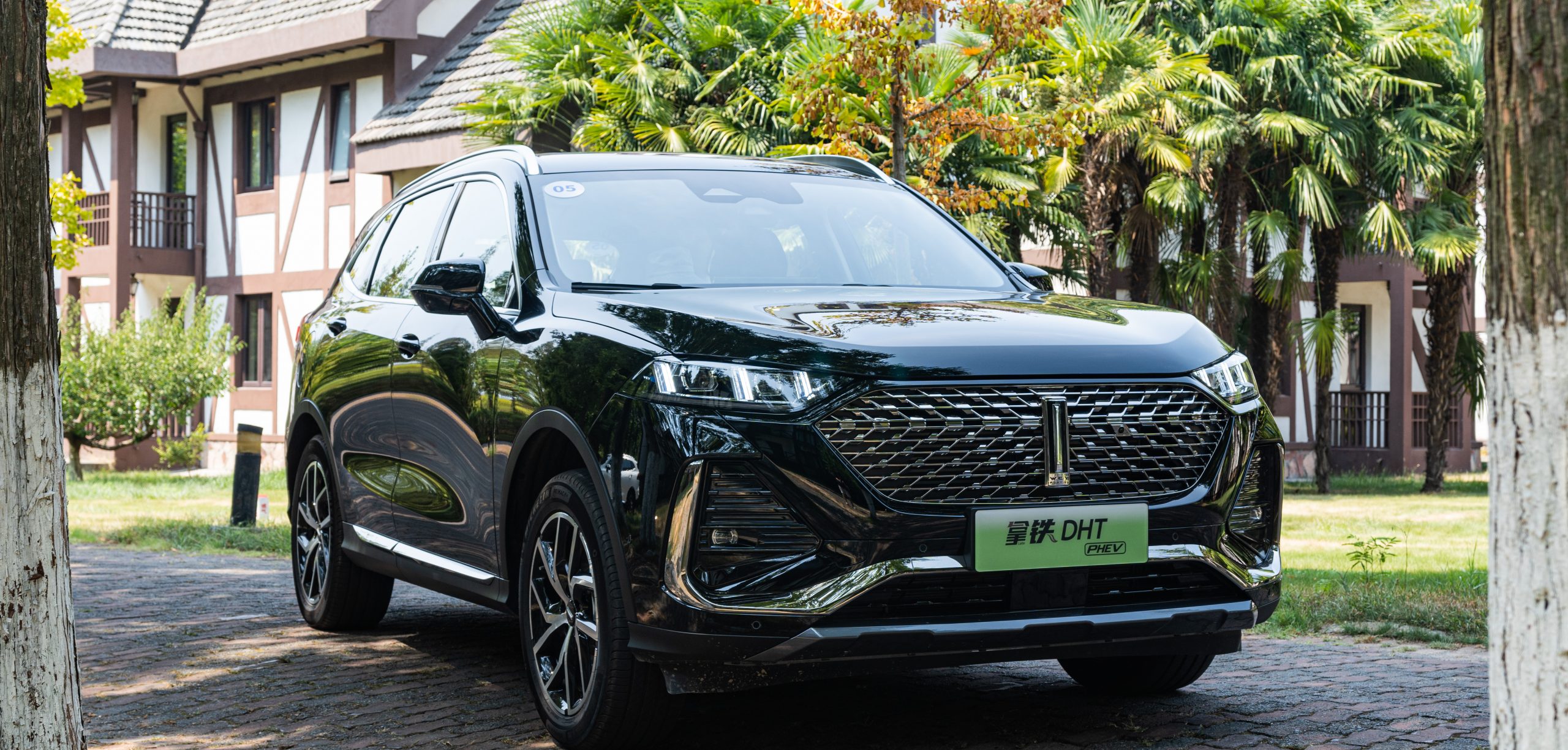 Test drive of Wei brand's second flagship - Latte DHT-PHEV.