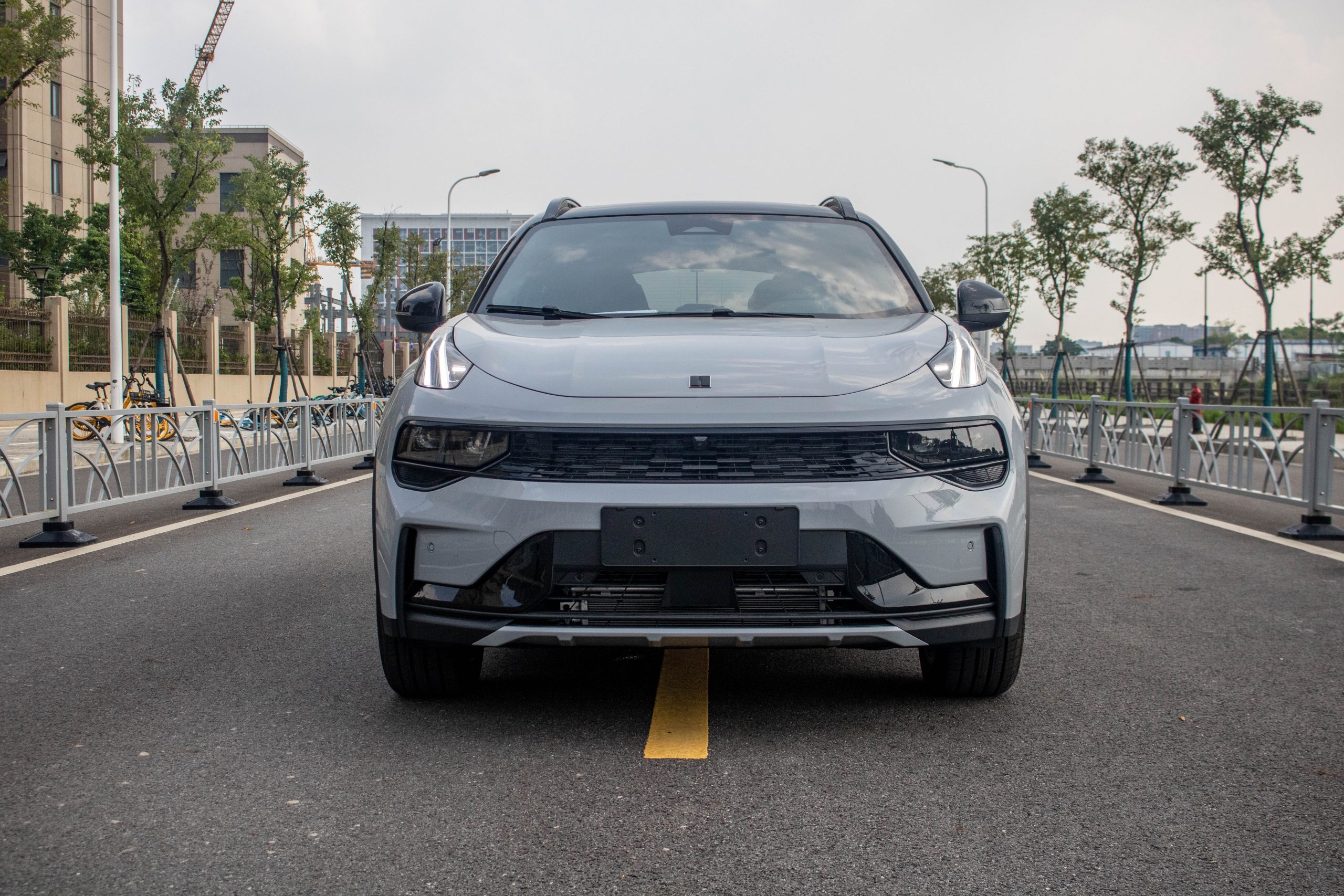 Surprisingly, the pure electric range is even higher than the official figure! Test drive Lynk & Co. 01 EM-P.