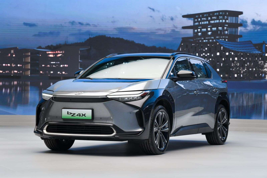 Toyota's mediocre myth, now for pure electric?