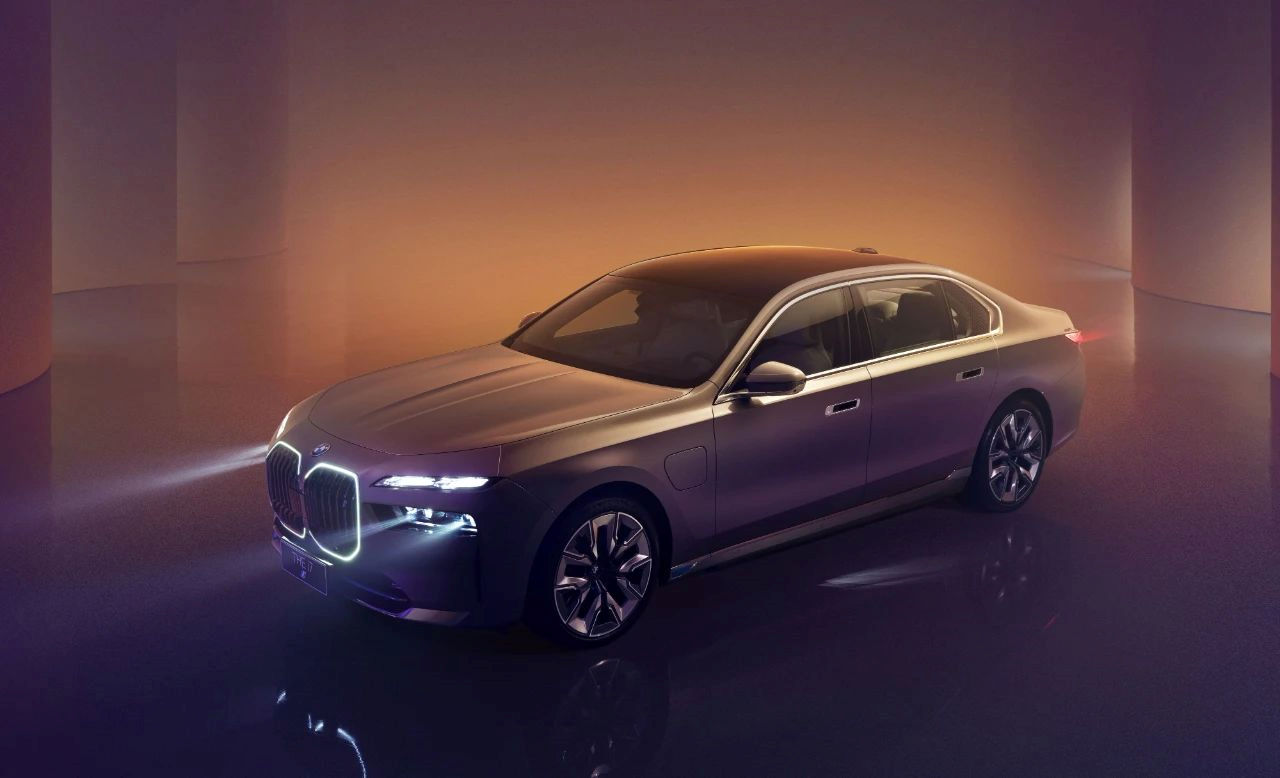 Innovative pure electric BMW i7 is being launched, BMW's most complete pure electric car team is about to arrive.