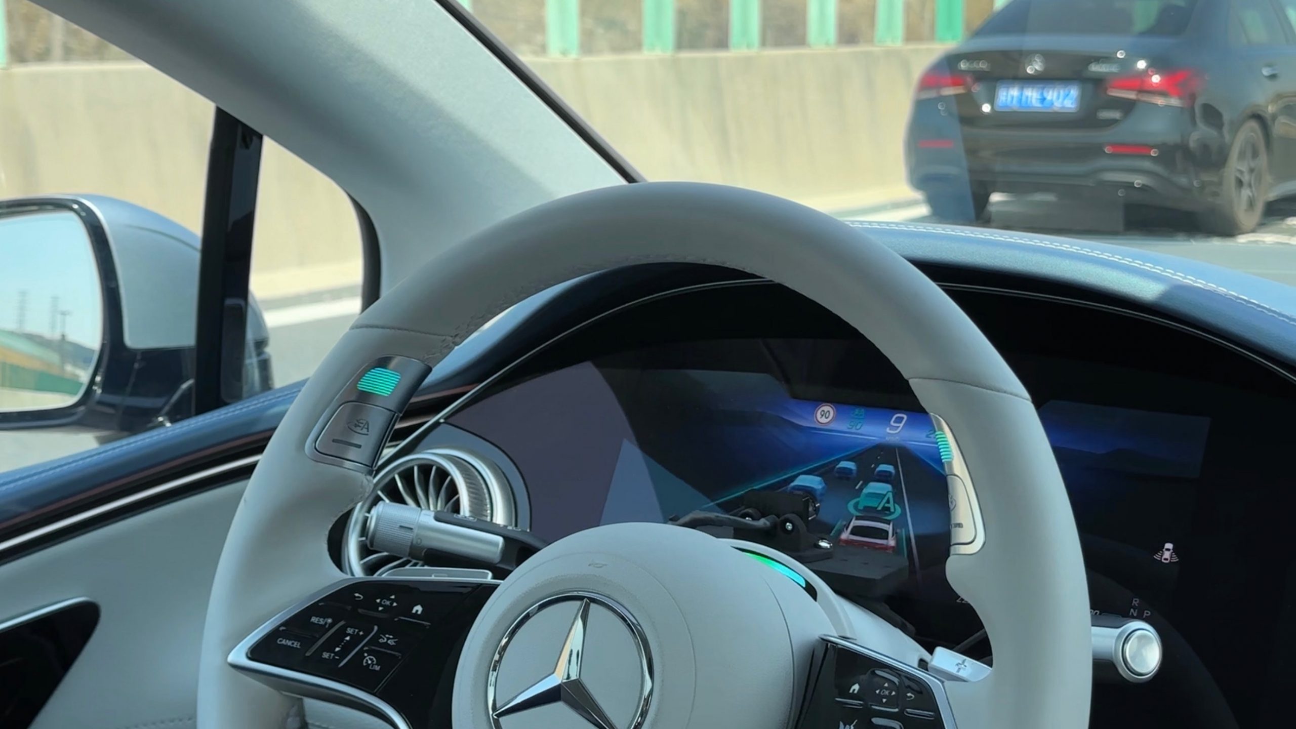 Mercedes-Benz Introduces L3 Autonomous Driving Capability: What You Need to Know
