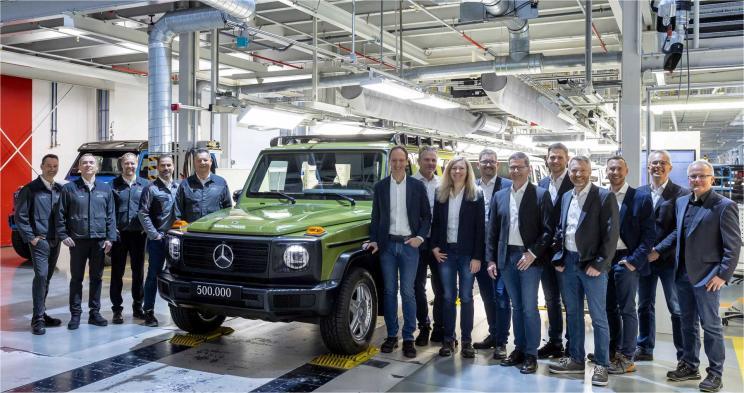 Mercedes Pays Homage to Retro Design with 50th Anniversary G-Class Special Edition