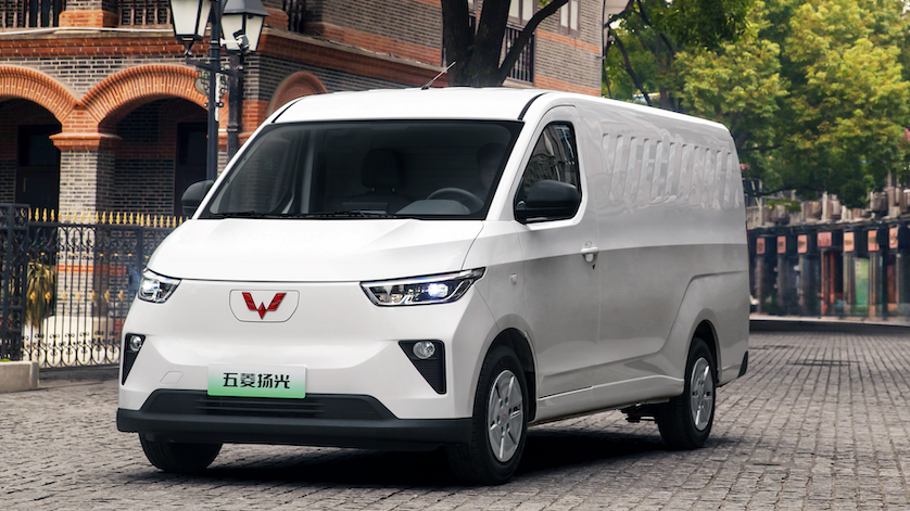 SGMW launches new generation of spacious new energy commercial vehicle