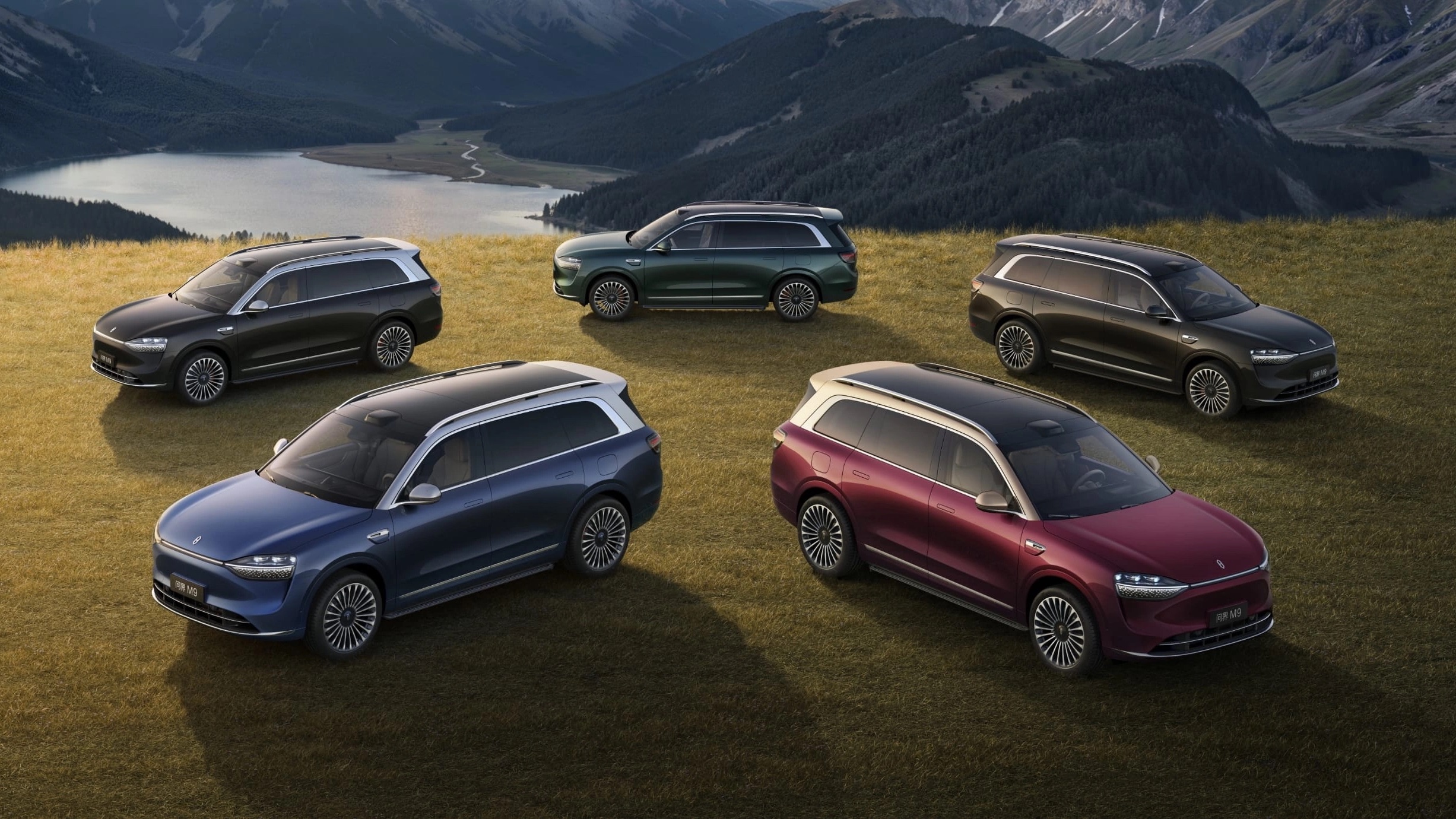 Why Is the AITO M9 Dominating the Luxury SUV Market?
