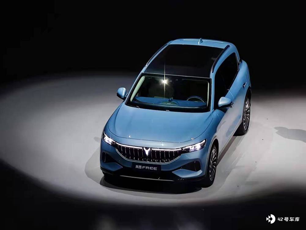 传统汽油车已经是末日黄花了,但是目前纯