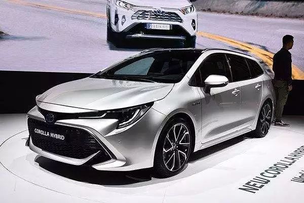 New Corolla Hybrid